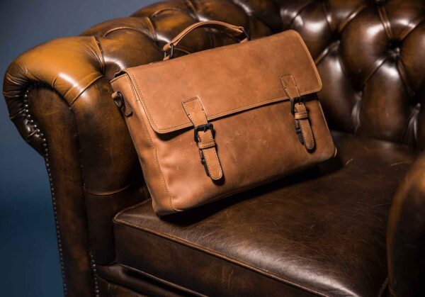 Oakham briefcase full leather laptoptas classic bruin sfeer